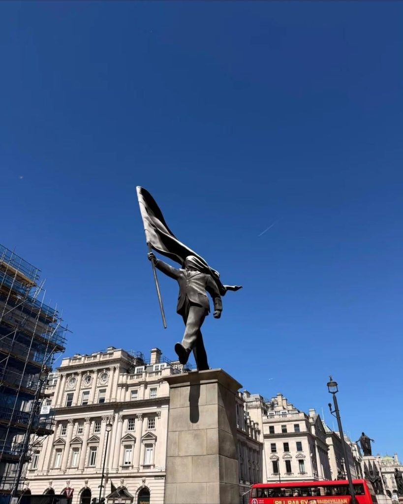 Banksy-Blind-Patriotism-Sculpture-2026-4-819x1024 Banksy’s New Sculpture in Central London: A Message of "Blind Patriotism" at Waterloo Place